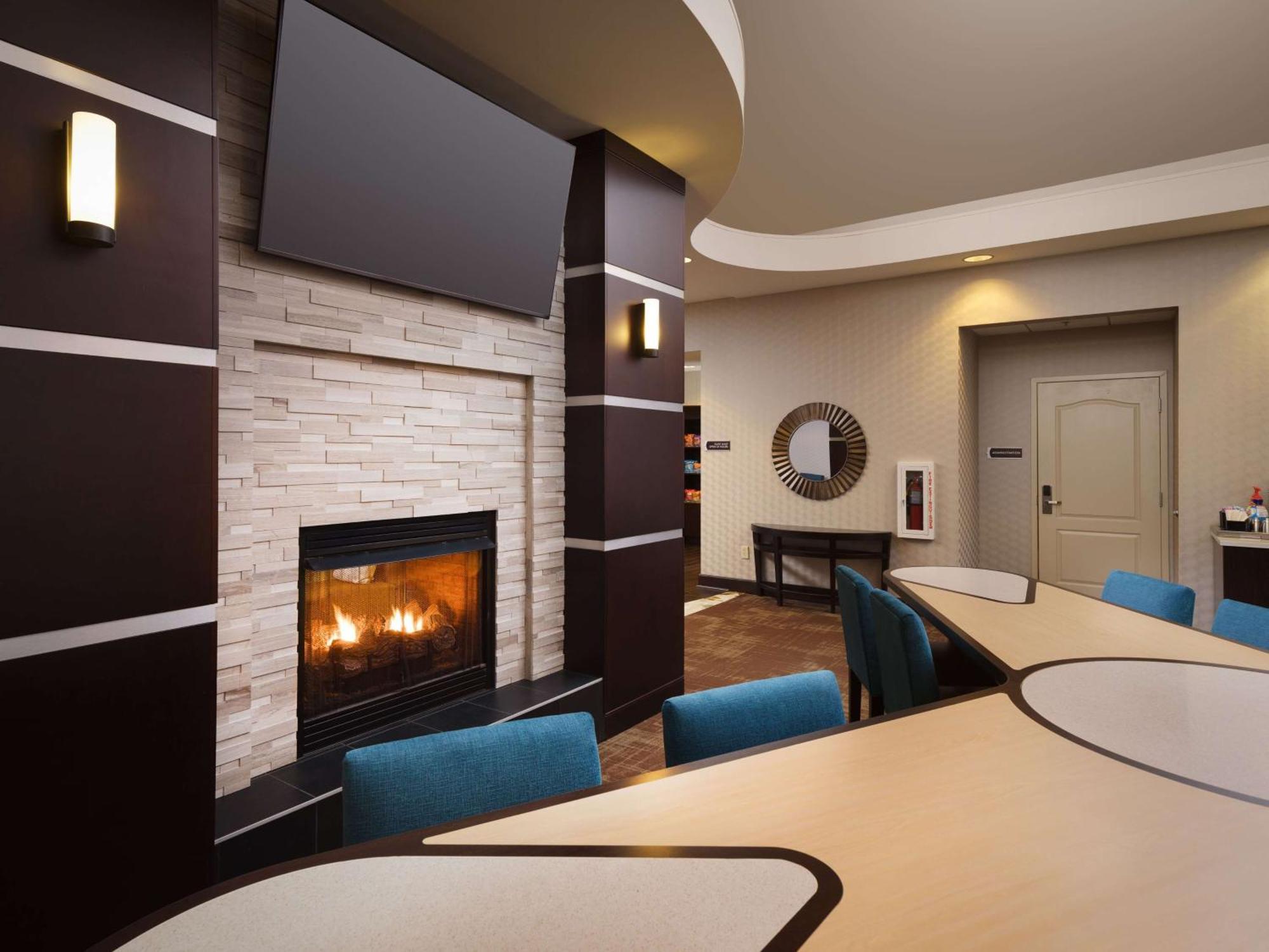 Homewood Suites By Hilton Atlanta Nw/Kennesaw-Town Center Exterior photo